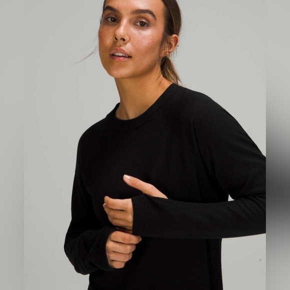 Lululemon Lightweight Boolux Sweater Black - Picture 2 of 10